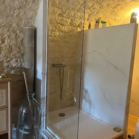 Voute Des Anges Type Loft Sans Cloison Apartment